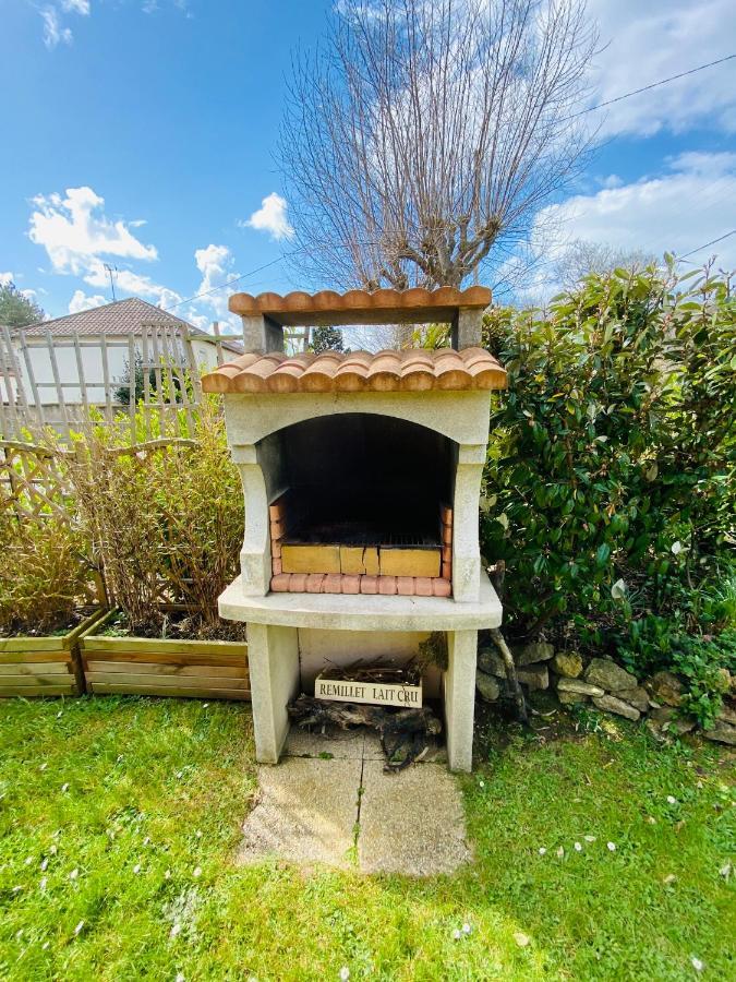 Appartement La Petite Marjolaine à 3min à pied de la plage à Merville-Franceville-Plage Extérieur photo