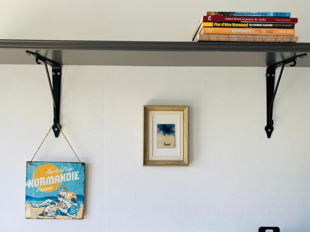 Appartement La Petite Marjolaine à 3min à pied de la plage à Merville-Franceville-Plage Extérieur photo