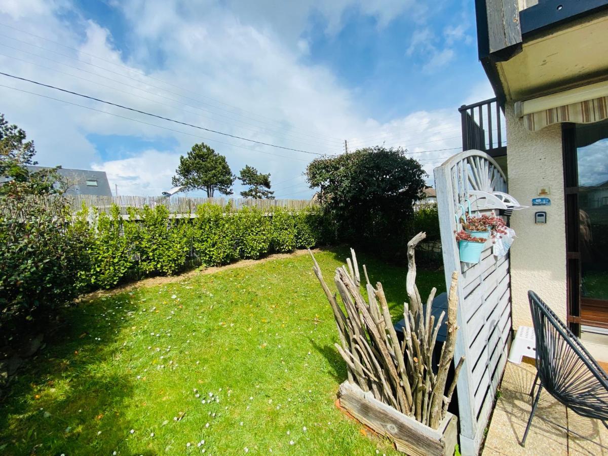 Appartement La Petite Marjolaine à 3min à pied de la plage à Merville-Franceville-Plage Extérieur photo